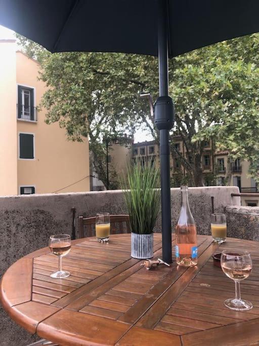 Au Coeur De Ville Avec Terrasse Ceret Exterior photo